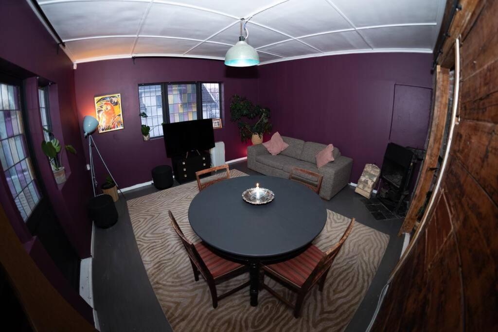 Apartment Charming In Central