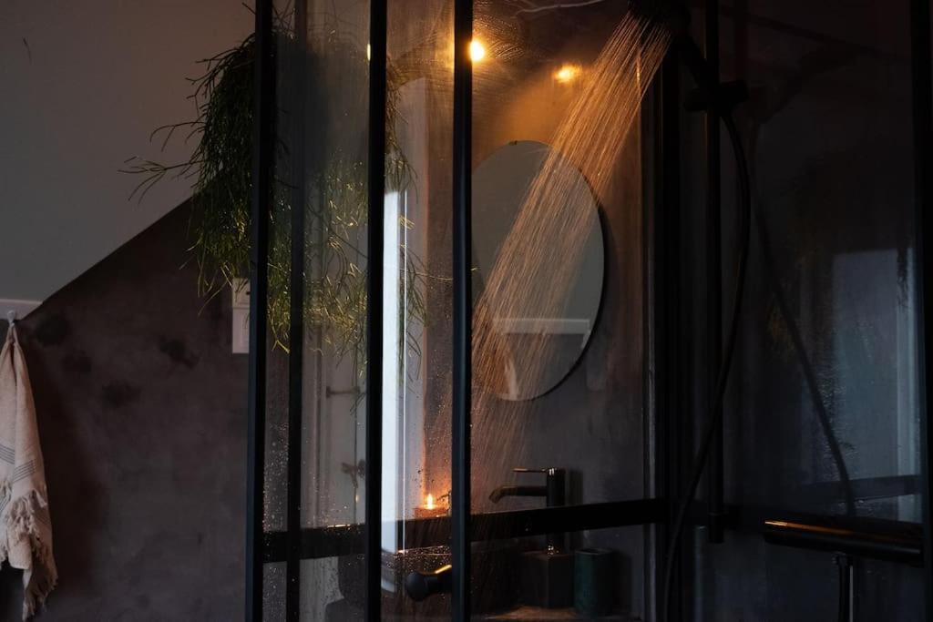 Charming In Central Apartment *